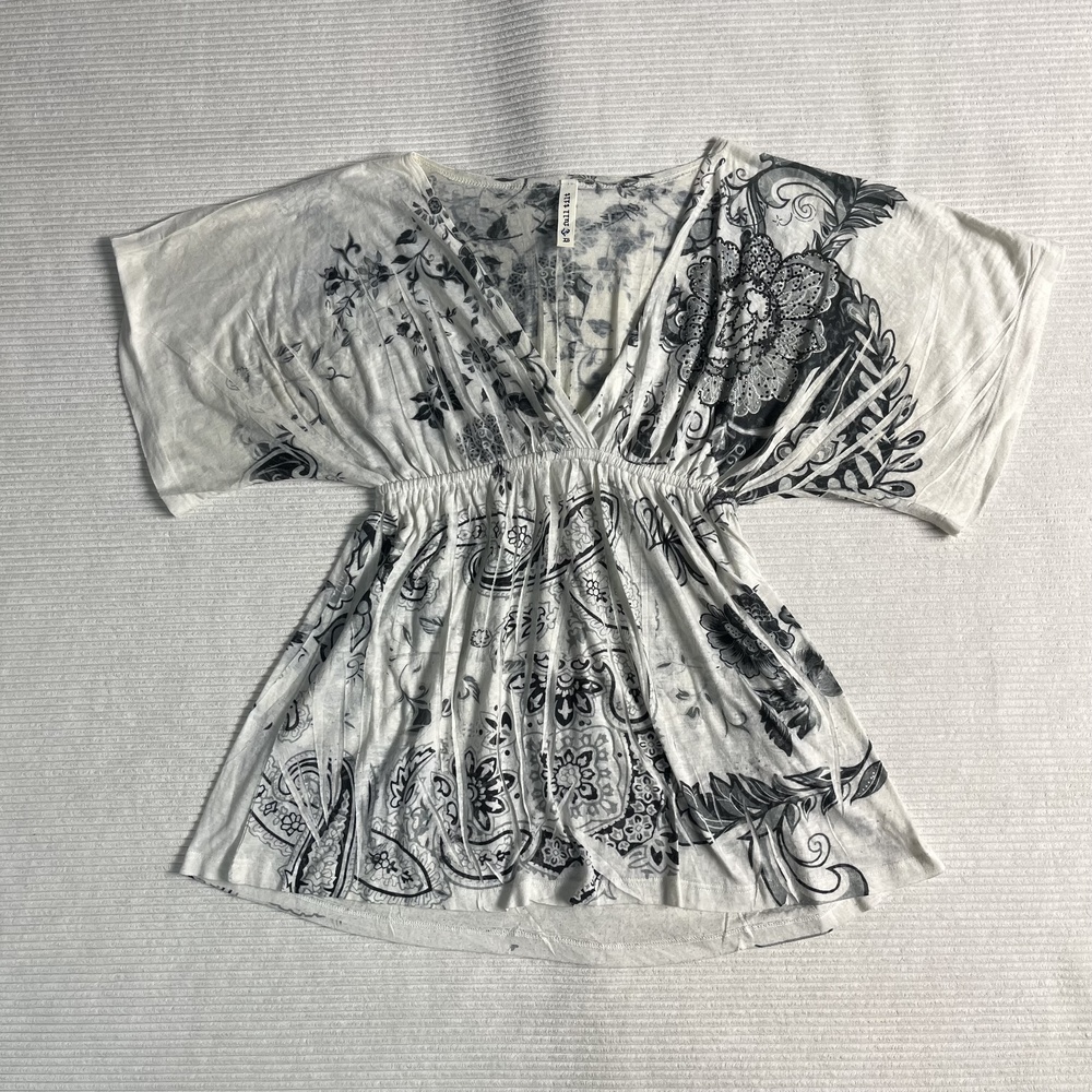 Y2k Full Tilt Shirt Juniors XS White Floral Rhinestone V Neck Tunic Kimono Top